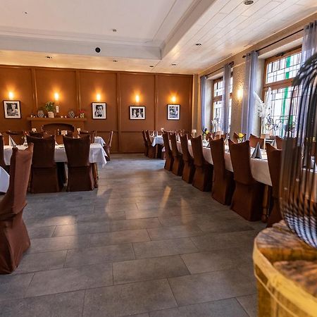 Hotel Fronhof Mettendorf Ngoại thất bức ảnh
