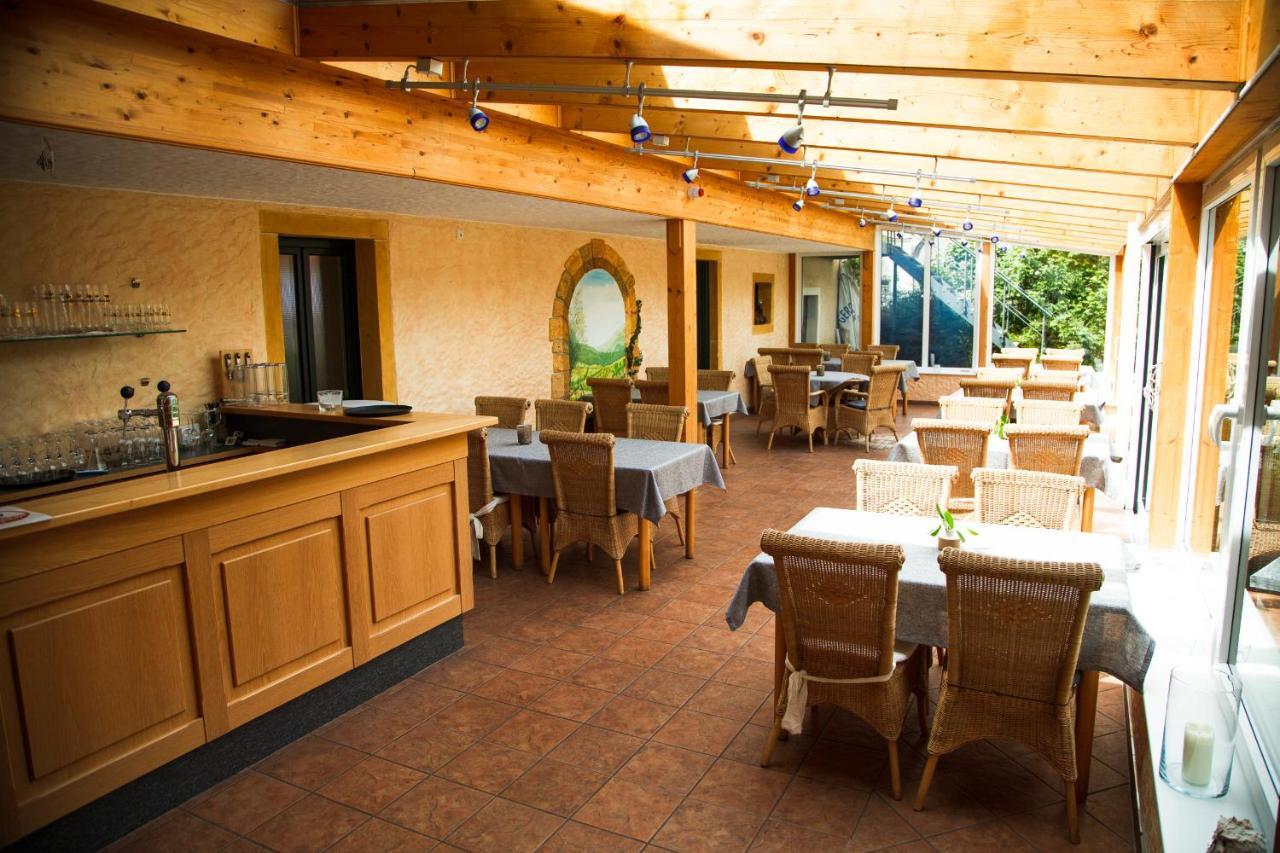 Hotel Fronhof Mettendorf Ngoại thất bức ảnh