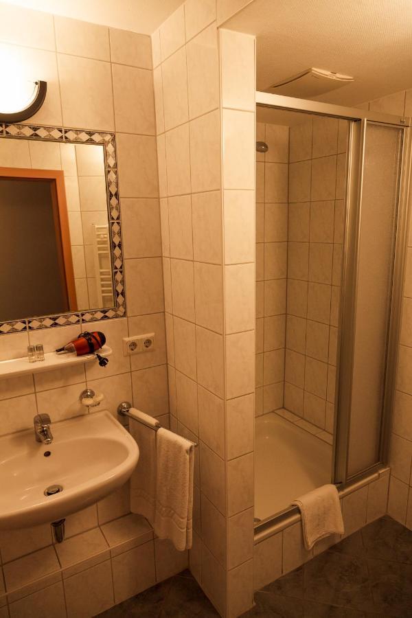 Hotel Fronhof Mettendorf Ngoại thất bức ảnh