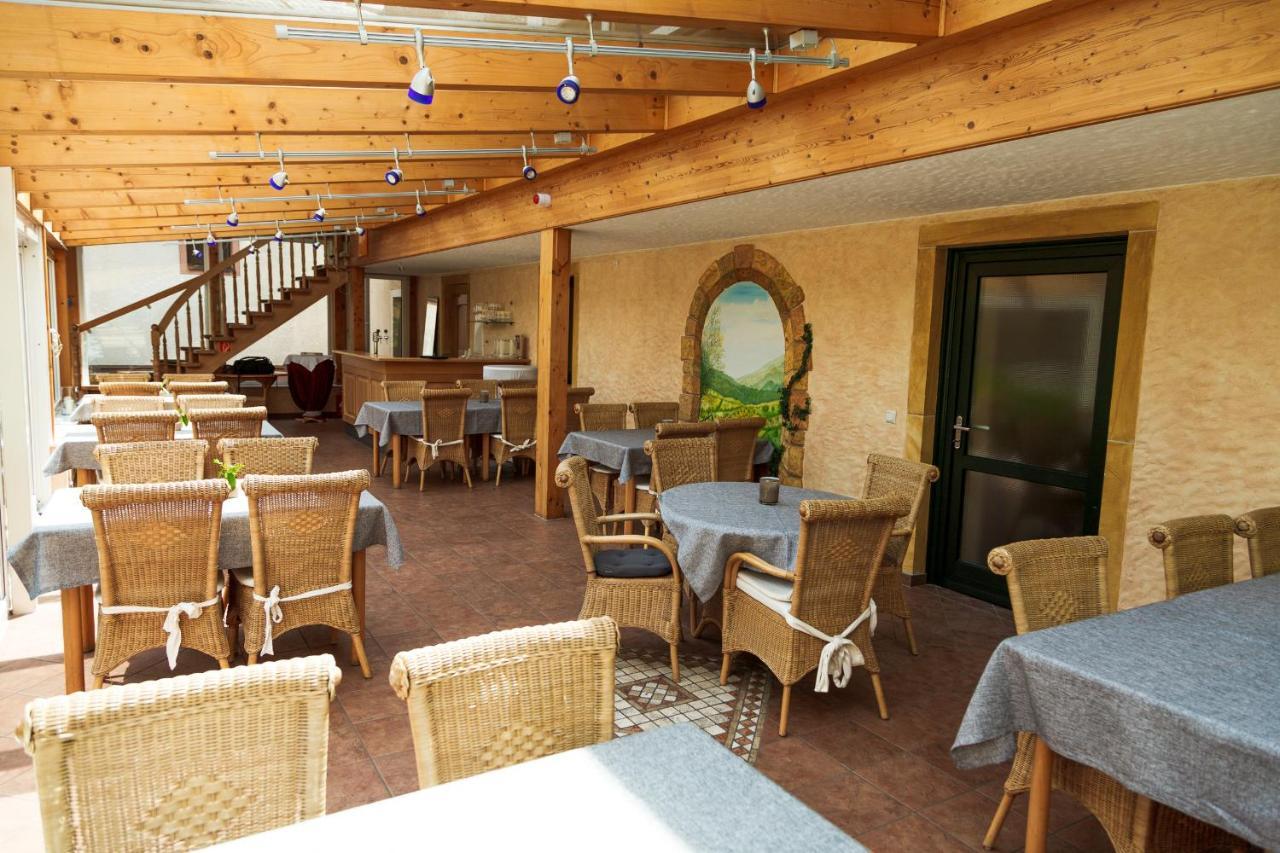 Hotel Fronhof Mettendorf Ngoại thất bức ảnh